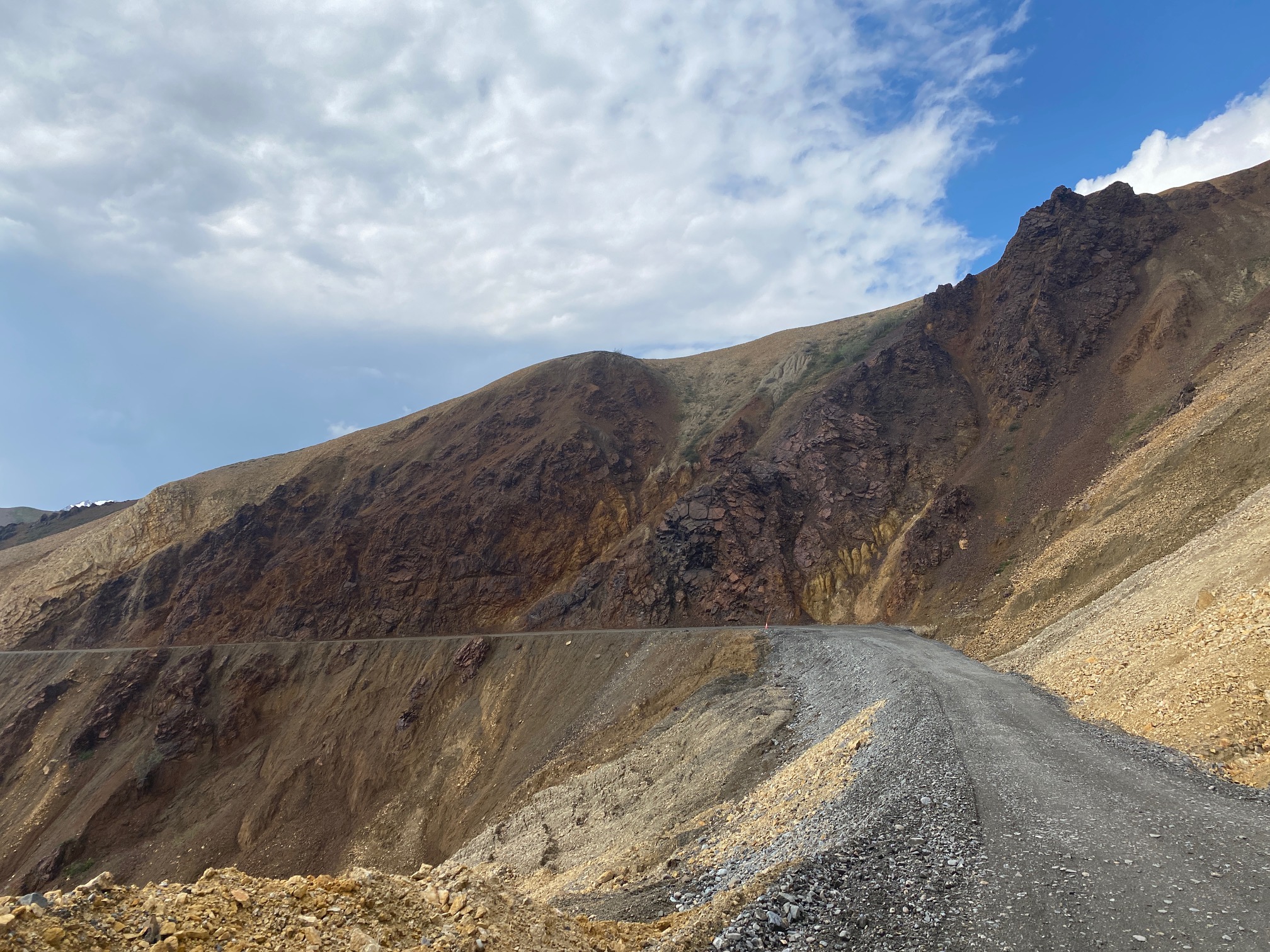 Denali Park Road landslide slumping prompts closure and search for long